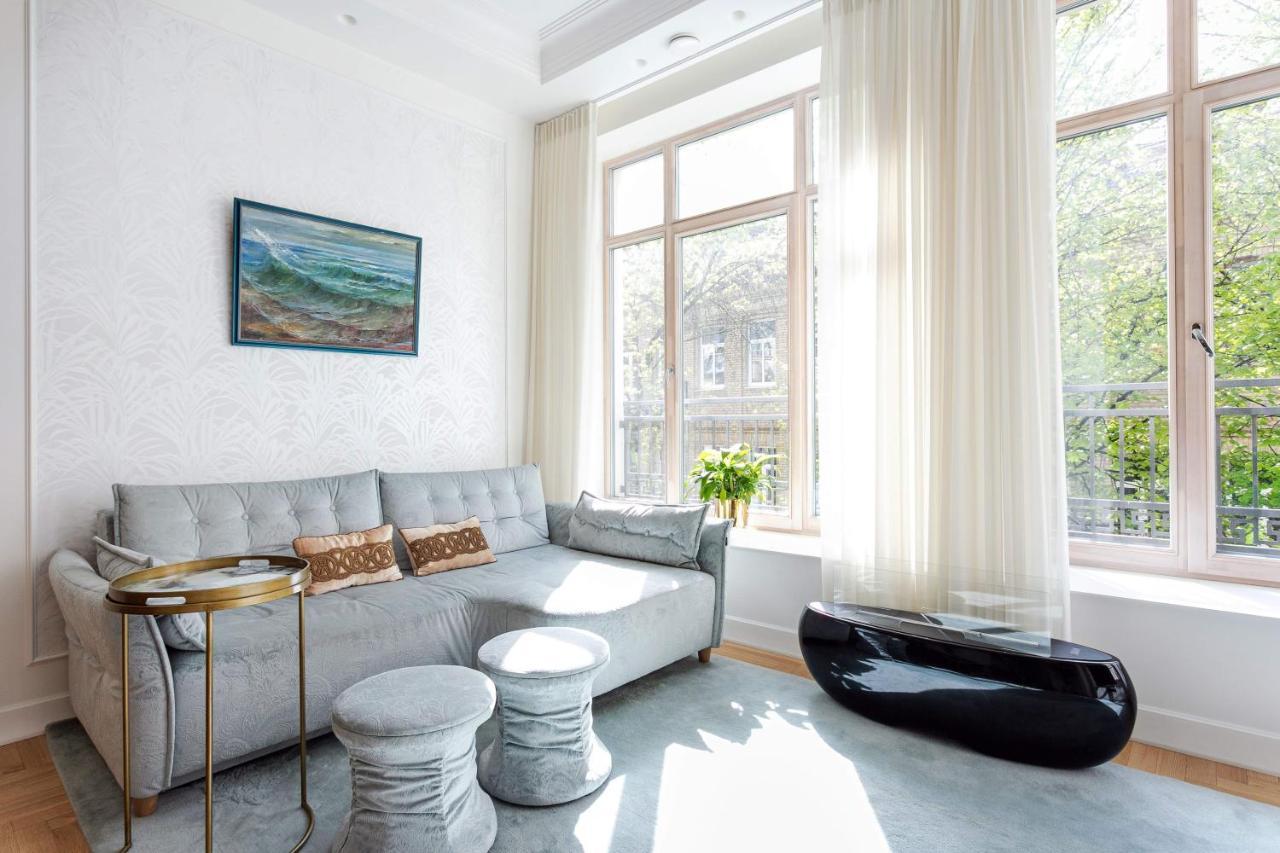 וילנה Jogailos Residence Peaceful Old Town Luxury 3 Bdr, 2 Bthr, Free Garage, Top-Speed Wifi מראה חיצוני תמונה