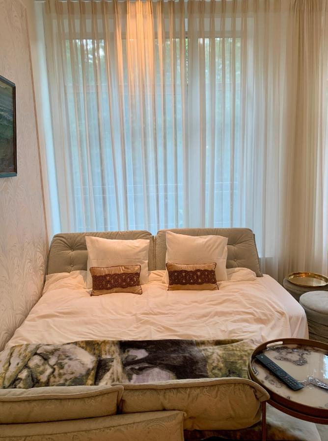 וילנה Jogailos Residence Peaceful Old Town Luxury 3 Bdr, 2 Bthr, Free Garage, Top-Speed Wifi מראה חיצוני תמונה